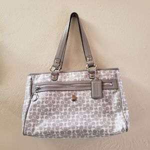 Coach Chelsea Bias Gray Signature Tote Bag F17179